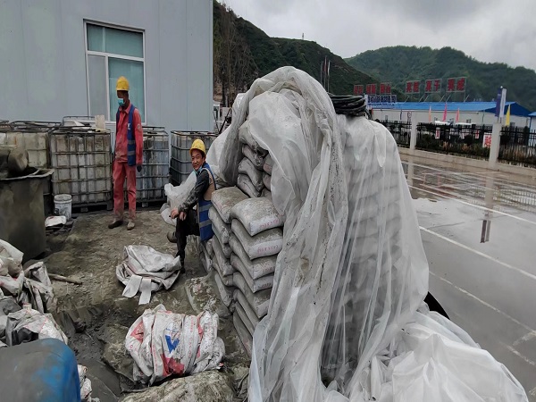 东港厂房基础沉降注浆加固